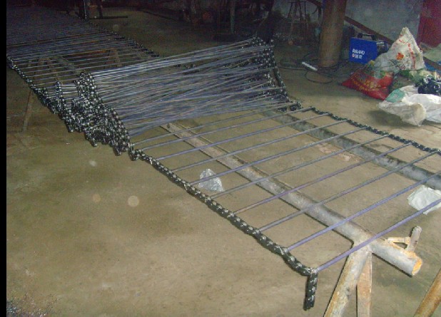 输送带 链条 链子 有链条和支轴铁棍不锈钢棍做成的输送带 链杆输送带