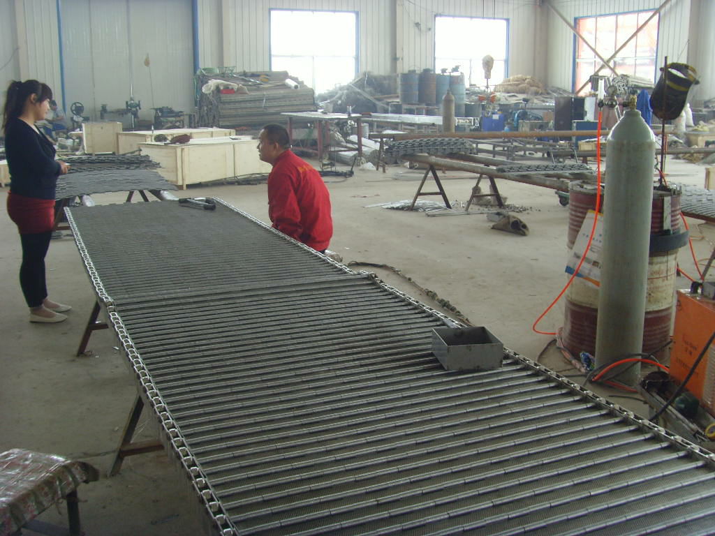 链板Chain plate 带链条的金属板输送带 belt wire